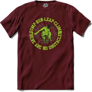 Run , Leap and Climb | Free Running - Free Runner - T-Shirt - Unisex - Burgundy - Maat XXL