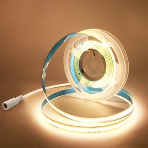 RGB LED Strip Verlichting met Afstandsbediening - Dimbare TV Achtergrondverlichting - 5 Meter - Multi-Kleurige LED Lichten - Flexibele Achtergrondverlichting - Ideaal voor Slaapkamer en Woonkamer