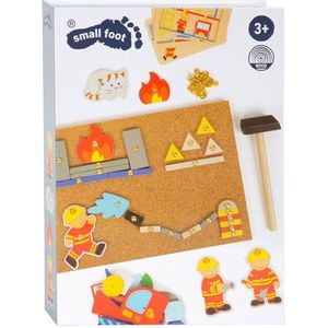 Small Foot - Hamertje Tik Brandweer: Creatief Prikbordspel voor Kinderen | Leeftijd 3+ | 160-delig