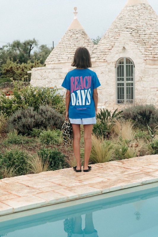 Colourful Rebel - Beach Days Boxy Tee - Dames - T-shirts