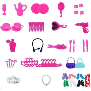 Lynn’s accessoires voor modepop - Set van 44 items - Geschikt voor barbie pop - Föhn, sieraden, schoenen, tassen en meer - In cadeauverpakking