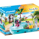 PLAYMOBIL Family Fun Leuk Zwembad met Watersplash - 70610