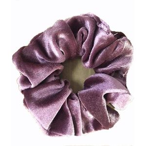 IRSA Scrunchie Velvet Raisin Purple - haarwokkel - Haarelastiek - Haaraccessoire (1 stuk)