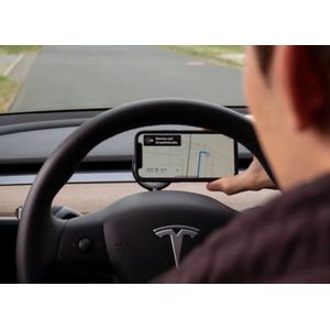 Tesla Model Y en Model 3 Telefoon houder Dashboard RACLIX® Magnetisch Dock - Dé Accessoire nu verkrijgbaar in Nederland en België