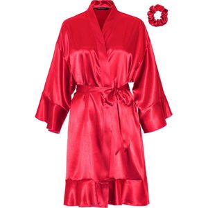 Satijnen kimono ruffle donkerrood – kort model dames kimono – satijnen ochtendjas – satijnen kamerjas – negligé – onesize (36-42) – 100% satijn polyester – Satin Luxury – trendy kimono badjas – satijnen damesbadjas met ruffles – GRATIS haar crunchie