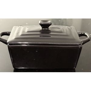 4 Mini braadpannen met deksel- mini cocotte’s - 4 setjes- cuisine & moi- keramiek- 16 cm x 8,2 cm - zwart-crème brûlee- souflee- tapas- - vaatwasserbestendig- oven - magnetron- cadeau- kerstpakket- keuken- eten- ovenschotel- ovenschaal- 4 kleuren