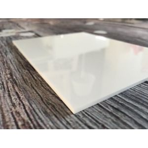 3 Blanco plexiglas acrylaat plaatjes wit in de maat 20x20cm om naambordjes te maken.