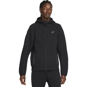 Nike tech fleece full-zip hoodie in de kleur zwart.