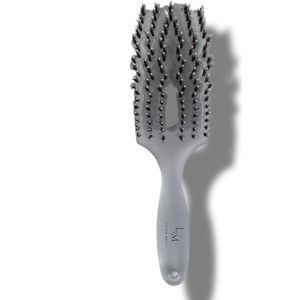 Lotte Melis borstel wit