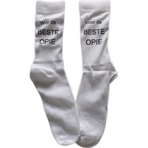 Sokken - Unisex - Voor De Beste Opie tekst - Maat 40 t/m 46 - Kleur Wit/Zwart - Cadeau - Kerst