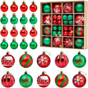Rode en groene onbreekbare kerstballen van kunststof 3/6 cm - kerstboomversiering