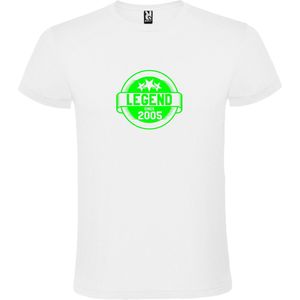 Wit T-Shirt met “Legend sinds 2005 “ Afbeelding Neon Groen Size L
