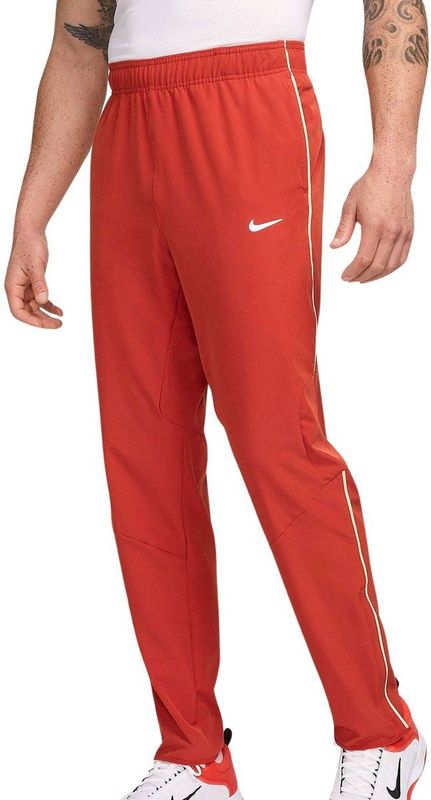 Nike - Court Advantage - Trainingsbroek - Rood/Oranje - Dri-FIT Technologie, Relaxed Fit, Ritsen Onderaan