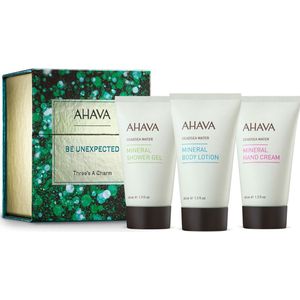 AHAVA Three’s A Charm Set - Compacte Hydratatie & Verzorging | Verrijkt met Osmoter Complex | Douchegel, Bodylotion & Handcrème | Verzorging voor mannen & vrouwen | Verwenbox | Hydraterend voor droge handen & huid | Geschenkset - Set van 4