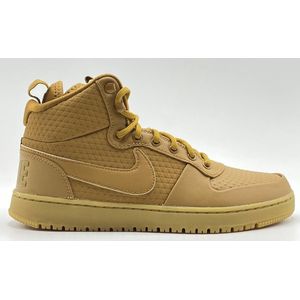 Nike Court Borough Mid Winter