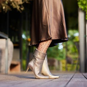 Bonnie Doon Grafische Panty 40 Denier Grijs Dames maat S/M - Grafisch - Print - Gladde Naden - Maximaal Draagcomfort - Chique Panty - Geometrie Tights - Feestelijk - Castlerock - BP221902.169