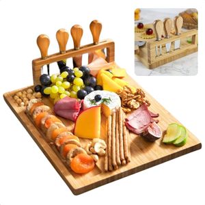 Cheqo® Bamboe Kaasplank - Kaasplankje - Serveerplank - Hapjesplank - Extra Groot - Inclusief Kaasmesjes - Luxe Borrelplank - Inclusief EBOOK