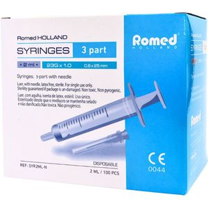 3x Romed 2 ml injectiespuiten met naald 100 stuks Romed - Doorzichtig/wit - Polypropyleen & Latex-vrij rubber - Tweedelige 2ml wegwerpspuit met canule, steriel per stuk verpakt.