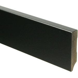 Sfeerplinten - MDF Moderne Plint - 70x15mm - Voorgelakt RAL 9005 Zwart - Per 5 stuks - Lengte 2.4m - Voordelig MDF plinten kopen - Eenvoudige installatie met montagekit of spijkers