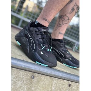 PAIR 'M – 4-Pack Premium Sokken – Wit & Zwart – Luxe Geschenkset – Duurzaam & Klikbaar - 35/38