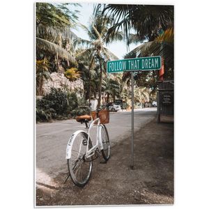 Forex - 'Follow That Dream' Bordje in Stad - 40x60cm Foto op Forex