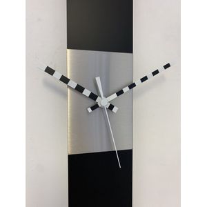 Wandklok CHANTALBRANDO SUMMIT BLACK & SILVER MODERN DESIGN = ZWART & ZILVER