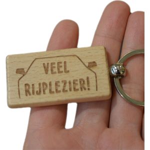 Sleutelhanger Auto Veel Rijplezier - Rijbewijs - Duurzaam Gegraveerd - Cadeau Mannen Vrouwen