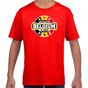 Have fear Belgium is here t-shirt met sterren embleem in de kleuren van de Belgische vlag - rood - kids - Belgie supporter / Belgisch elftal fan shirt / EK / WK / kleding 122/128