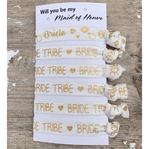 1 Bride en 5 Bride Tribe armbanden wit met goud - bride to be - vrijgezellenfeest - armband - haarelastiek - vrijgezellenavond - bruid - bride tribe