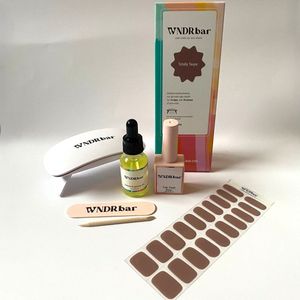 WNDRbar Gel nagelstickers Startset met 1x Totally Taupe en Accessoires - Nagelstickers voor UV gelnagels- Gel nails - Gel nail wraps - Nail wraps - Semi-cured nail wraps - Nail stickers - gellak stickers - Gel Manicures