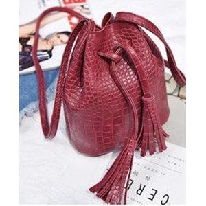Fashionvibe.nl | B Nice Vintage Red Tassel Bag