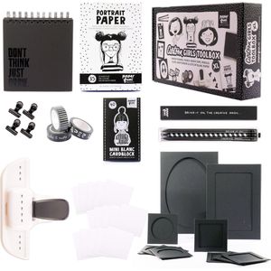 Paperfuel Karin Luttenberg - Cartoonmeisjes toolbox XL