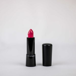 MAC Rich Lipstick - Good taste