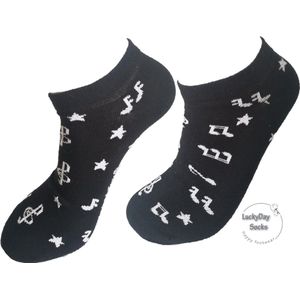 Verjaardag cadeau - Muziek Sokken - Sneaker sokken - Muzieknoot - Sneaker - Leuke sokken - Vrolijke sokken - Luckyday Socks - Sokken met tekst - Aparte Sokken - Socks waar je Happy van wordt