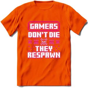 Gamers don't die pixel T-shirt | Neon Roze | Gaming kleding | Grappig game verjaardag cadeau shirt Heren – Dames – Unisex | - Oranje - 3XL