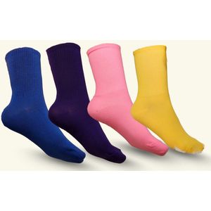 LIEVE SOKKEN katoenen sokken voor dames – Maat 38-43 – Middeldik en lang – 78% katoen – Oranje, roze, groen en rood – Verpakking van 4 paar