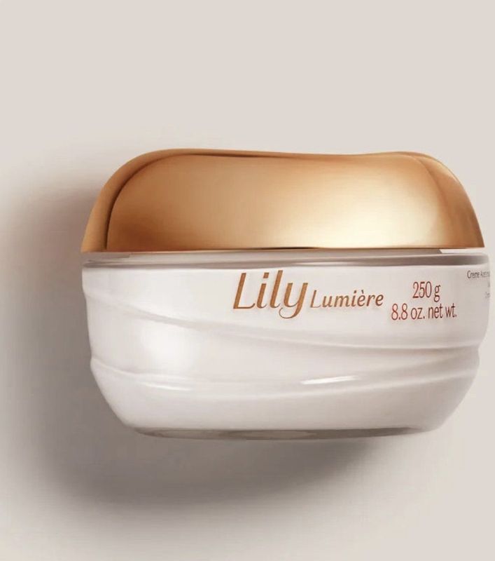 Lily lumiere creme acetinado