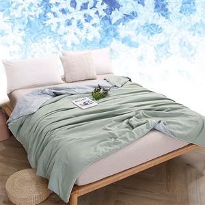 Koeldeken voor Mensen - Koeldeken - Verkoelend Dekbed - Koeldeken Slapen - Cooling Blanket - Zomerdeken - Zomerdekbed