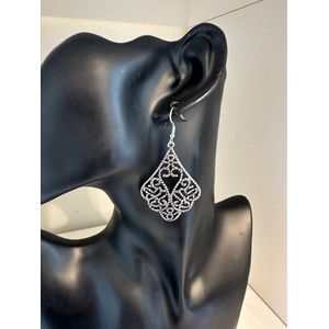 Vintage zilverkleurige geometrische oorbellen | Moederdag | Verjaardagscadeau| Cadeautje| Valentijnsdag| Kado | sieraden | vaderdag | oorbellen | oorsieraden
