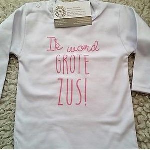 Baby rompertje tekst Hoera ik word grote zus meisje - Zwangerschapsaankondiging | Lange mouw | wit met roze | maat 86-92 zwangerschap aankondiging in wording