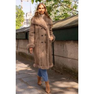 Suède Look Mantel – Volledig Gevoerd met Faux Fur