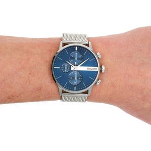OOZOO Timepieces - Zilverkleurige horloge met zilverkleurige metalen mesh armband - C11100