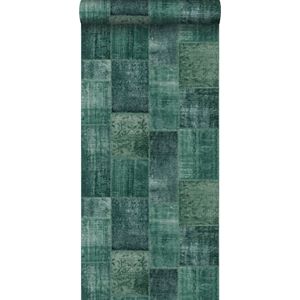 krijtverf texture vliesbehang oosters ibiza marrakech kelim patchwork tapijt intens smaragd groen - 148652 van ESTAhome