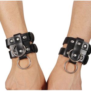 Pols bondage armbanden - Lederen BDSM riem - Harnas - Met ring voor extra mogelijkheden - Set van twee - One size - Unisex - Luxe gespsluitingen