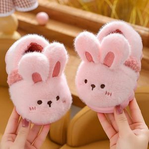 Nieuwe Kindercartoon Dieren Pluche Slippers met Zachte Zool – Antislip Winterse Katoenen Schoenen voor Baby’s en Kinderen (Maat 24-25) | Comfortabele Binnenhuis Slippers, Warme Sloffen voor Jongens en Meisjes