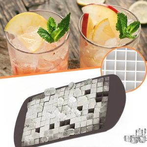 IJsblokjes vorm | IJsblokjesvorm | 160 ijsblokjes | IJsblokjes whiskey | IJsblokjes cocktail | Luxe ijsblokjesvorm | Vierkante ijsblokjes | IJsblokjes mal | BPA-vrij