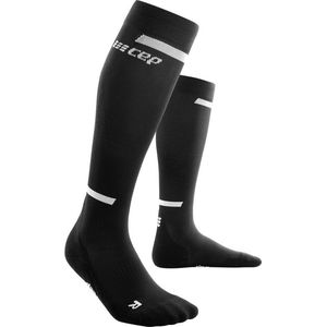 CEP the run socks - men - V - zwart - tot onder de knie met voet - per paar