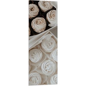 Vlag - Cupcakes in Doosjes met Witte Botercrème - 40x120 cm Foto op Polyester Vlag