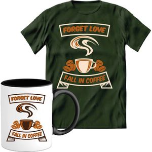 T-Shirtknaller T-Shirt met Koffiemok | Forget Love Fall In Coffee - Koffie Kleding | Heren / Dames Shirt met Mok Cadeau | Kleur groen | Maat 3XL