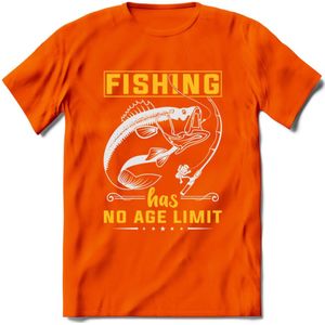 Fishing Has No Age Limit - Vissen T-Shirt | Geel | Grappig Verjaardag Vis Hobby Cadeau Shirt | Dames - Heren - Unisex | Tshirt Hengelsport Kleding Kado - Oranje - 3XL